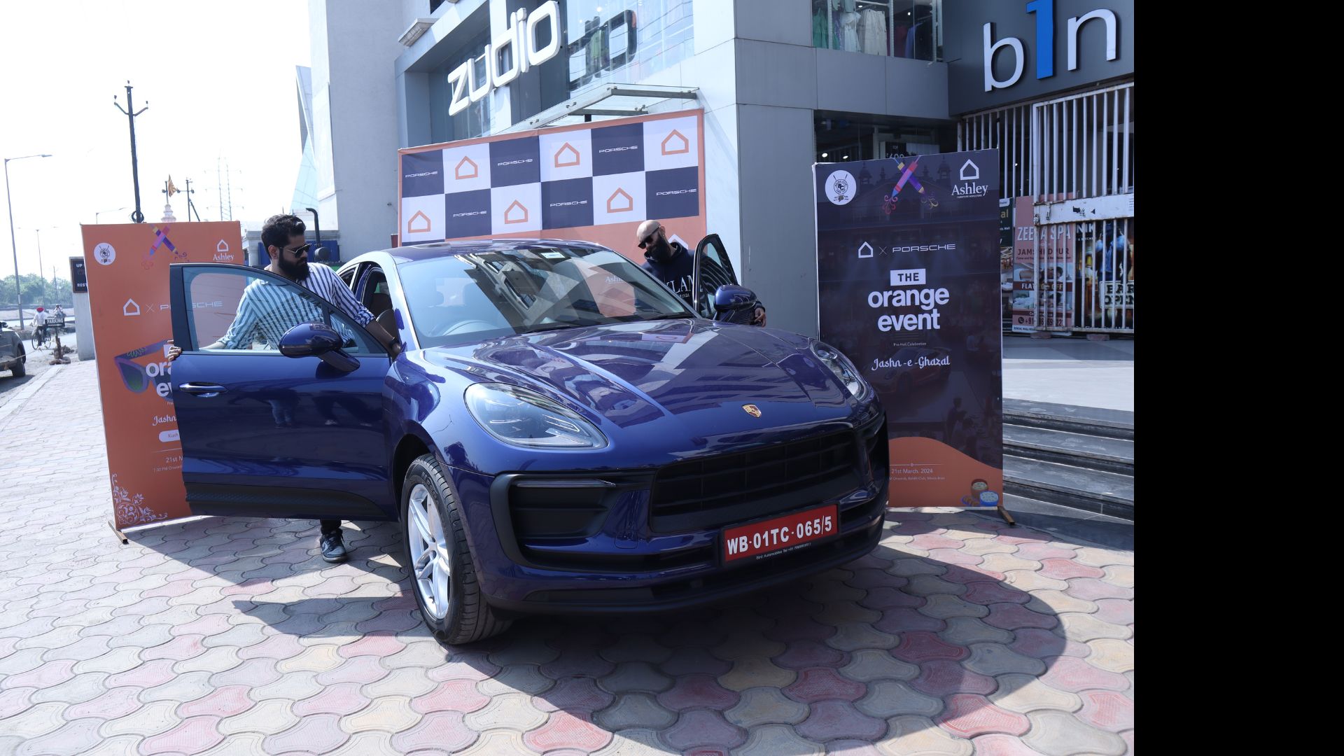 Porsche activation outside a premium venue